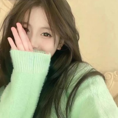 攀岩女孩儿